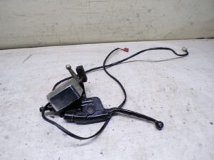 Maitre cylindre embrayage YAMAHA XVZ 1200 VENTURE 84 86 47 g |