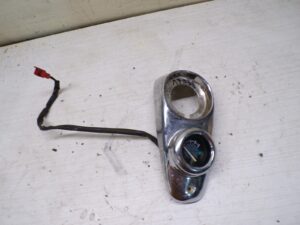jauge a carburant sur reservoir kymco meteorit cruiser 125 1999 2004 |