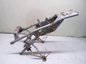 boucle arriere de cadre YAMAHA dtr 50 2003 2013 a repeindre |