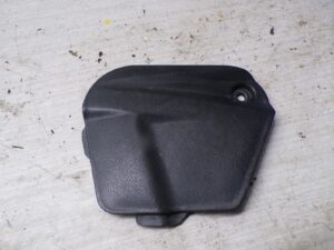 trappe d acces au bouchon de liquide DAELIM S3 Touring 125 (2010 à 2017)