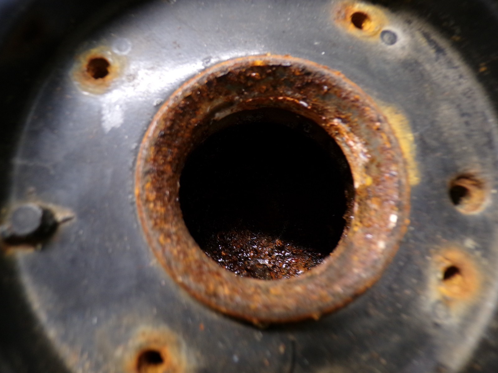 reservoir hyosung comet 125 2004 2008 a refaire – Image 3