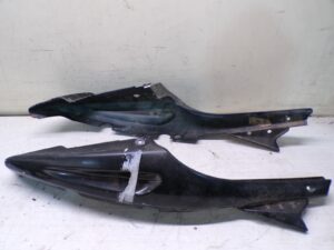 jeux de carenage arriere a refaire hyosung comet 125 2004 2008 |
